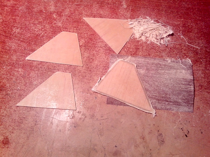 Stateczniki Proximy1 po wstępnym szlifowaniu.