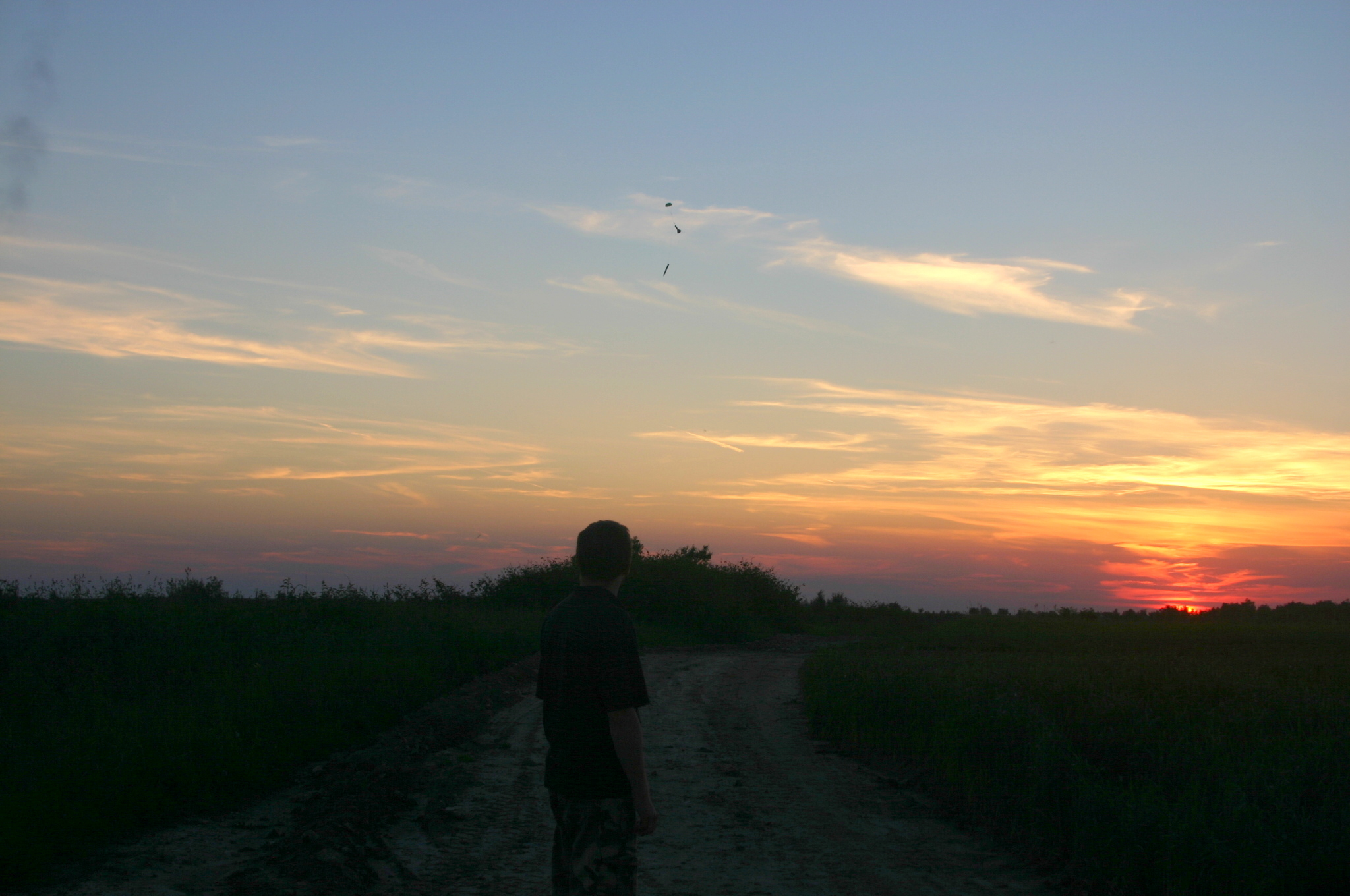 Zachód słońca nad poligonem 13-06-2013 - ląduje Anihilacja